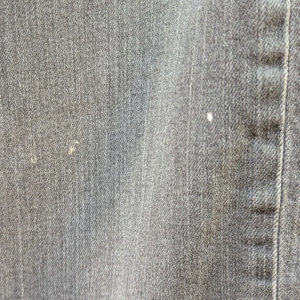 Uniqlo Jeans Womens Sz 23 Gray High Rise Wide Straight Raw Hem Denim Boho Grunge